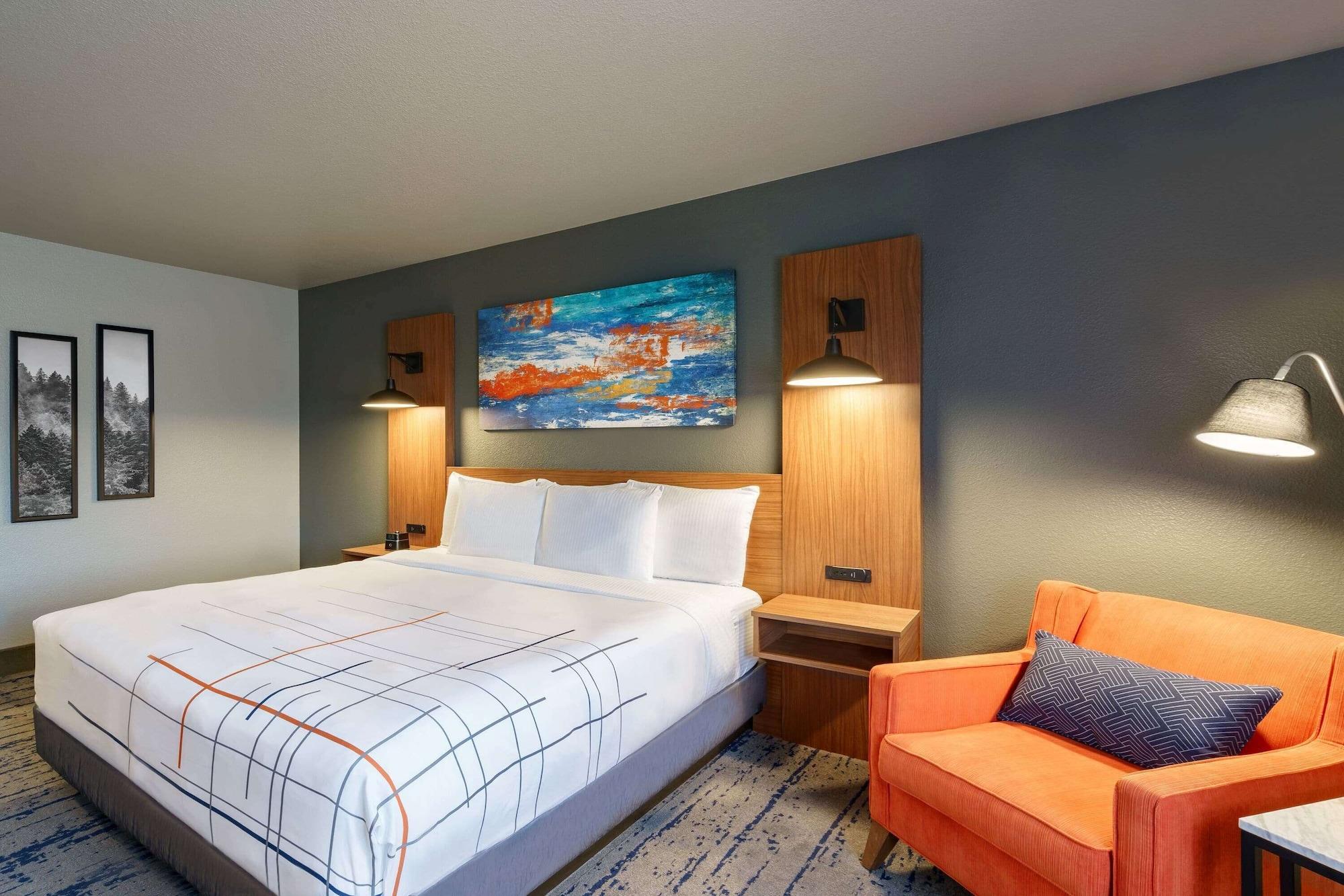 La Quinta Inn & Suites By Wyndham Springfield  Kültér fotó