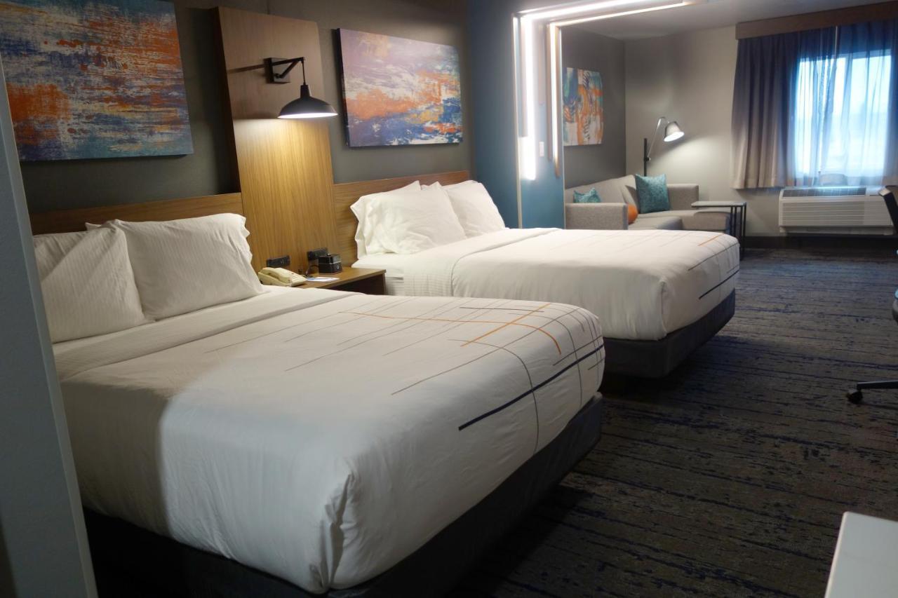La Quinta Inn & Suites By Wyndham Springfield  Kültér fotó